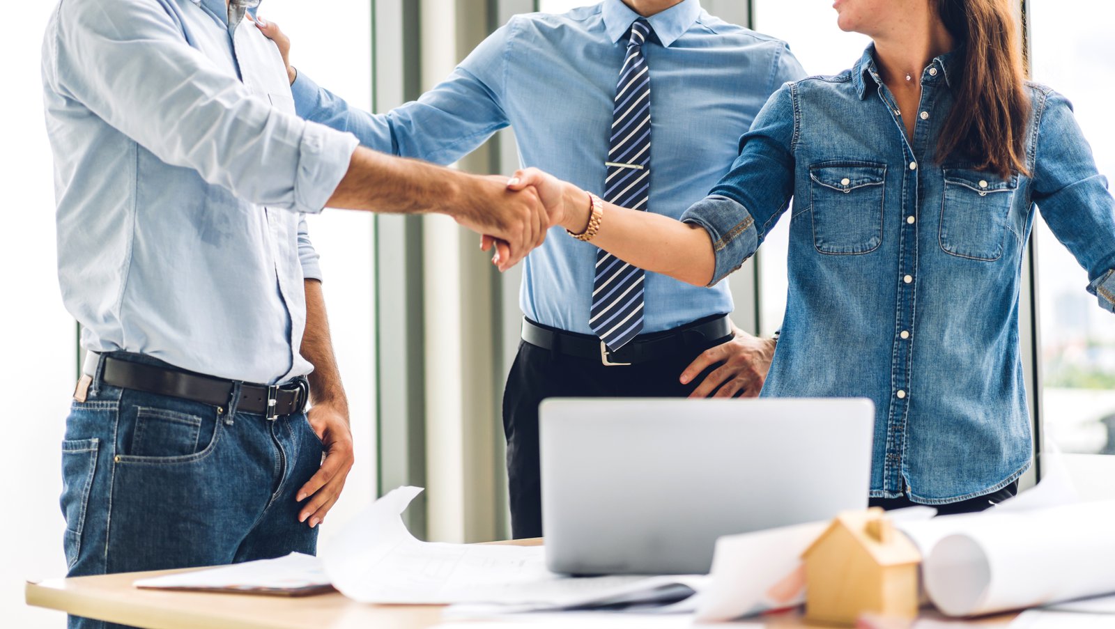 Contact & Consultation